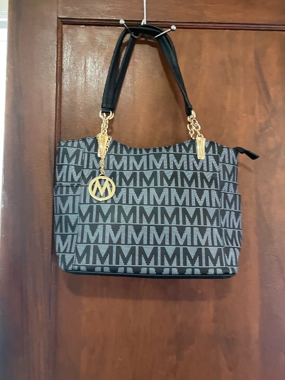 Mia K Collection Like New Black Tote Bag Gold Tone Charm Shoulder Purse